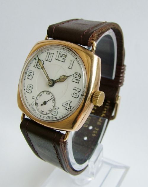 fig 1. Gents 9ct gold Vertex gents wrist watch, 1931