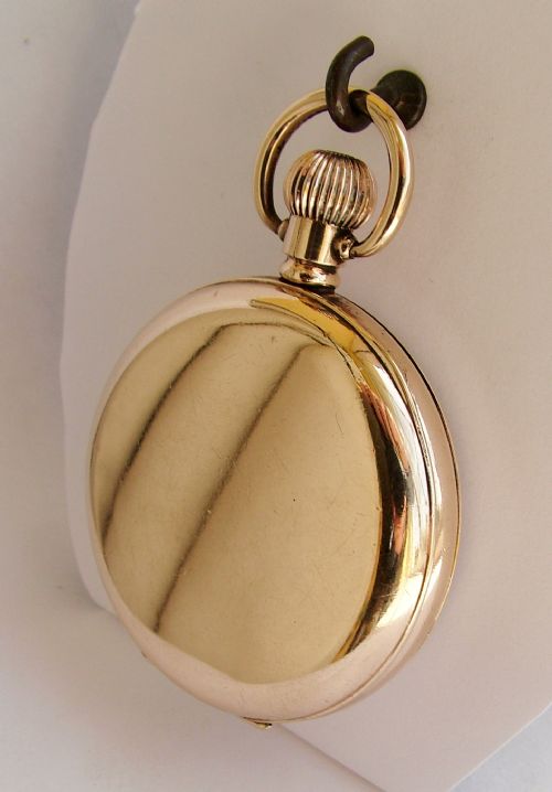 fig 1. A vintage 1917 Waltham Traveler 10 ct gold filled pocket watch