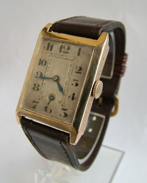 fig 1. Gents 1920s 9ct gold Art Deco wrist watch