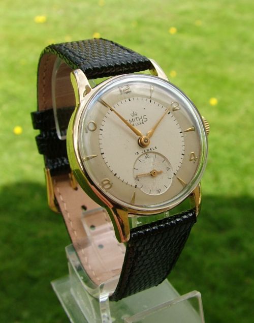 fig 1. Gents 1950s 9 carat gold Smiths De Luxe watch