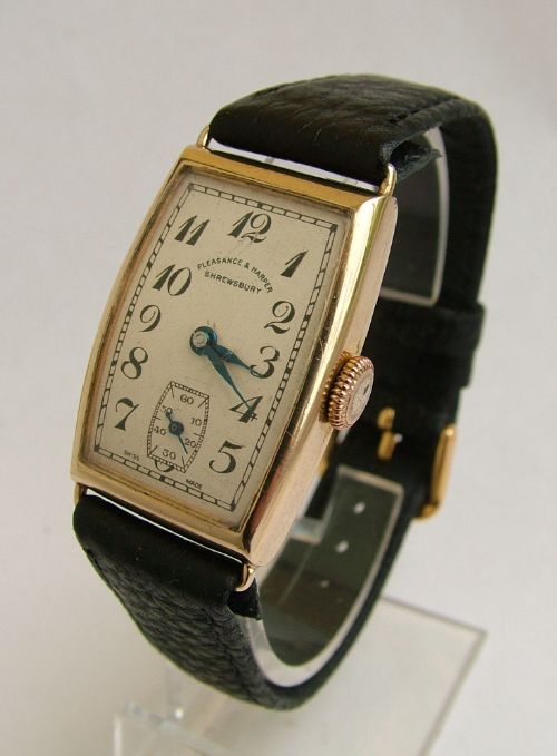 fig 1. 1930s 9 carat gold Buren Eldis wrist watch