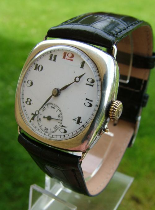 Gents Silver 1920s Cushion Cased Wrist Watch