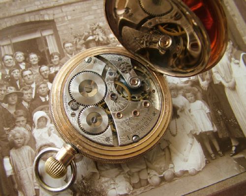 fig 1. 1920s Waltham full hunter pocket watch