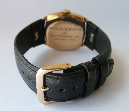 fig 2. Gents 1950s 9 carat gold Vertex Revue watch