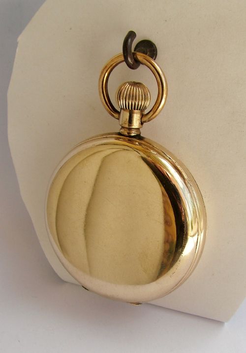 fig 2. Vintage 1926 Waltham full hunter stem winding pocket watch