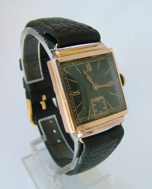 fig 1. Gents 9 carat rose gold wrist watch, 1930s
