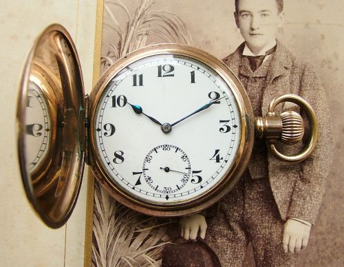 A Vintage 1920s Swiss Full Hunter Pocket Watch