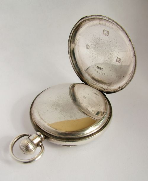 fig 2. Vintage 1923 silver Waltham stem winding pocket watch