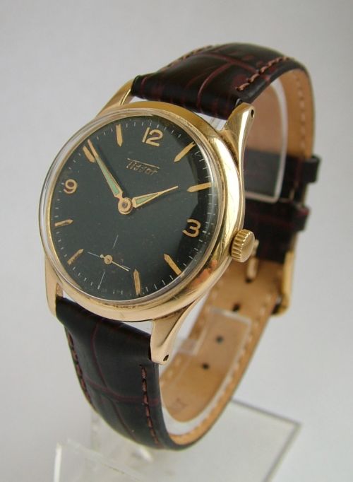 A Gents 9 Carat Gold Tissot Wrist Watch