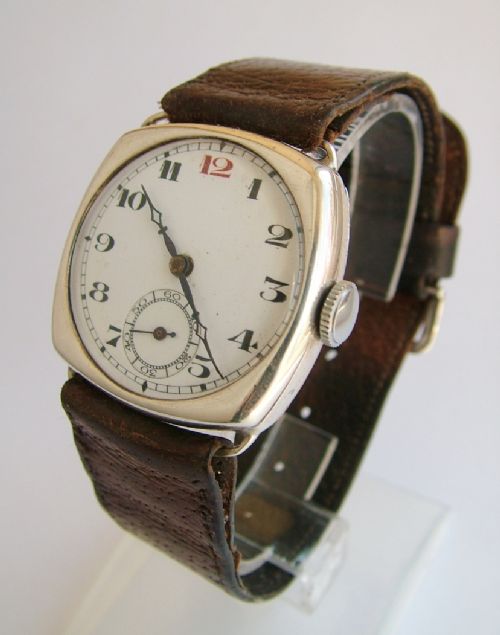 Gents 1920s Silver Cushion Cased Wrist Watch