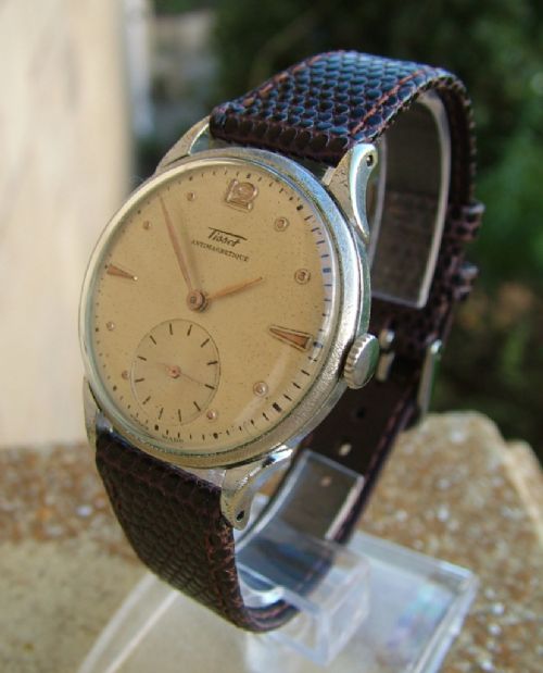 fig 1. A gents 1940s Tissot wrist watch