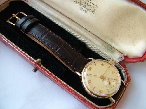 fig 2. Gents 9 carat gold Vertex wrist watch, 1950