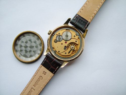 fig 2. Mens vintage Smiths Imperial wristwatch