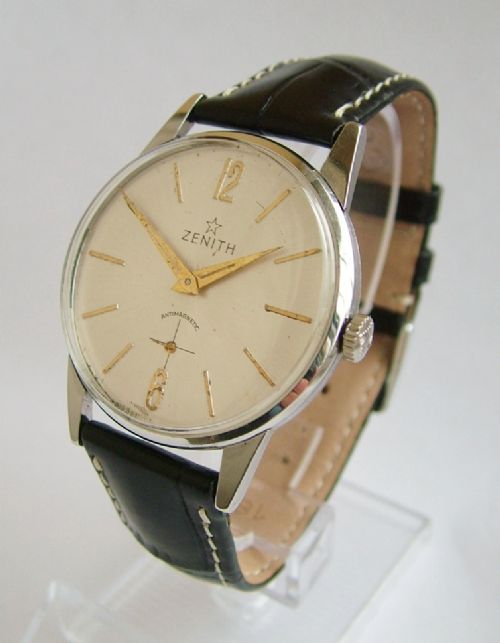 A Mens 1950s Zenith Wrist Watch