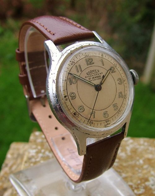 fig 1. A gents 1940s Roamer wrist watch