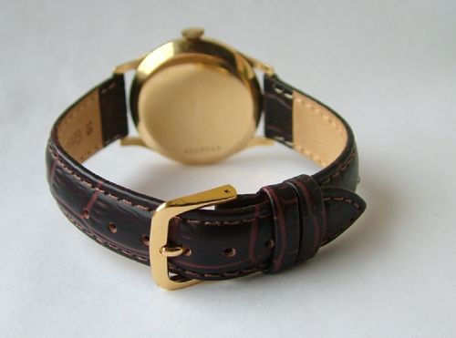 fig 2. Gents 1950s 18ct gold Eterna wristwatch