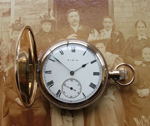 A Vintage 1920s Elgin Full Hunter Pocket Watch