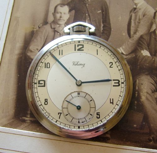 A 1930s Viking Pocket Watch