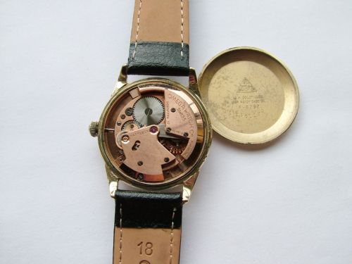 fig 2. Gents 1954 Omega bumper automatic wristwatch