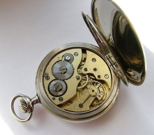 fig 1. A 1920s pocket watch originally retailed in Sweden