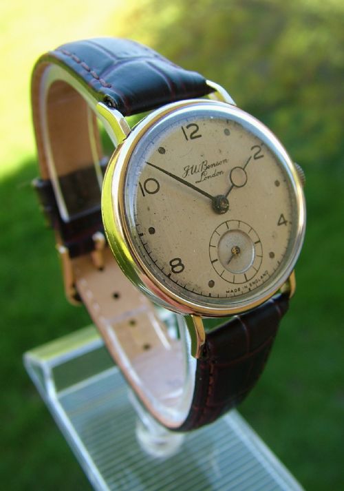 fig 1. 1940s 9ct Smiths wrist watch made for J W Benson