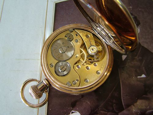 fig 1. 1920s Lanco full hunter pocket watch from Russells, Liverpool