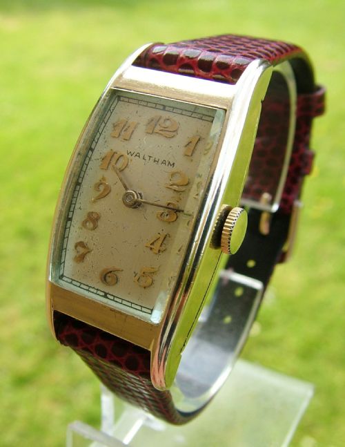A 1930s Waltham Art Deco Wrist Watch