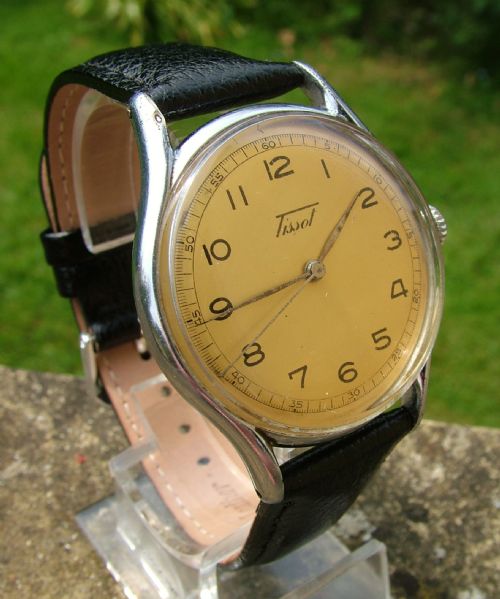 fig 1. A gents WW2 Tissot wrist watch