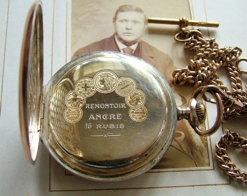 fig 1. A 1920s Phenix Superior pocket watch and chain
