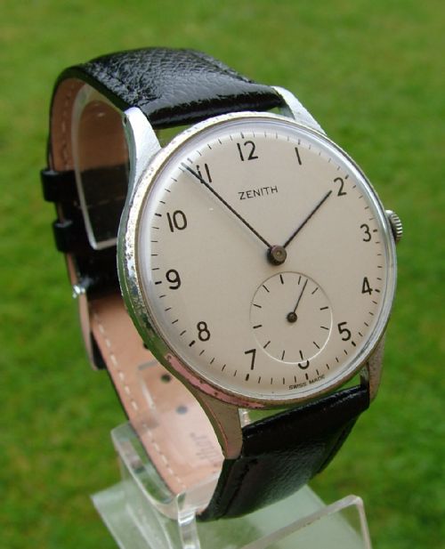 fig 1. A WW2 gents Zenith wrist watch