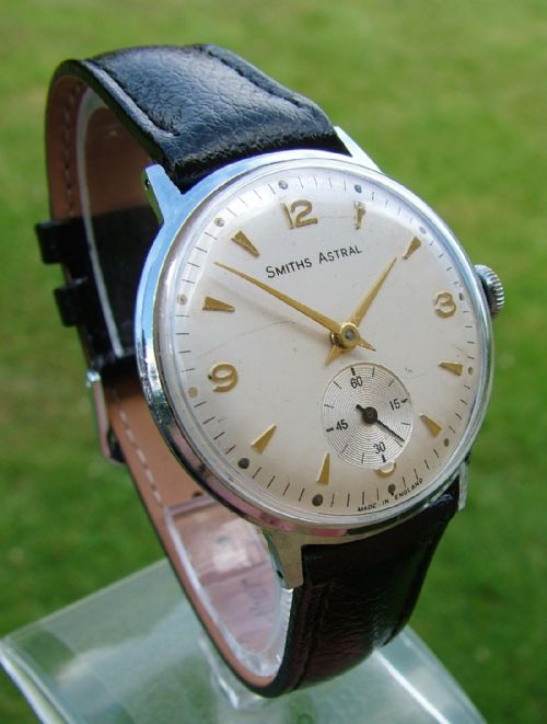 fig 1. Gents 1950s Smiths Astral watch, Made in England
