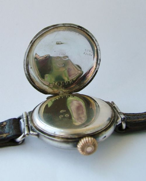 fig 3. Gents WW1 Robert Frères Villeret silver trench watch