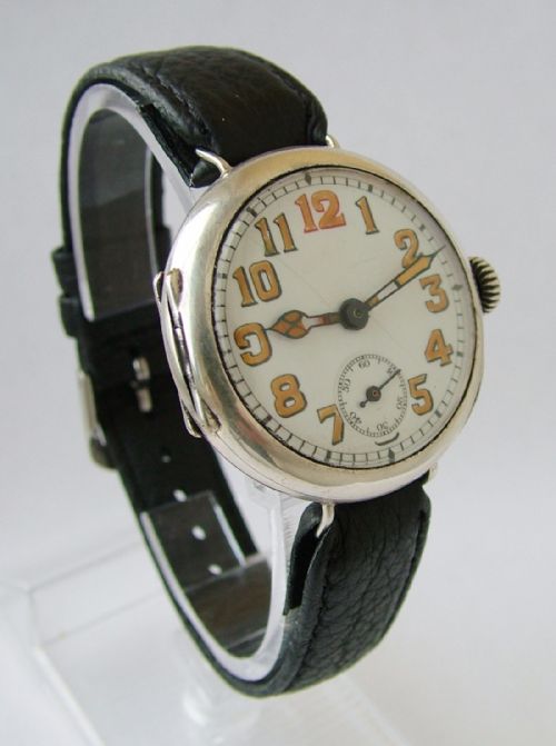 fig 1. A gents WW1 silver Marvin trench watch