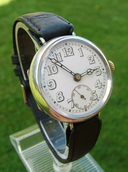 fig 1. A gents 1914 WW1 silver trench watch