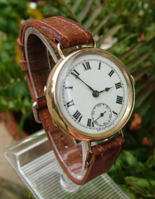 fig 1. Gents 1937 9ct gold Stauffer Peerless wristwatch