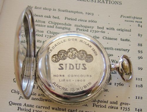fig 1. A 1930s Chronomètre Sidus pocket watch