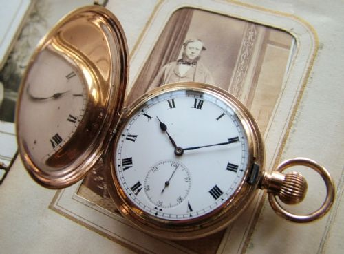 An Antique Full Hunter Pocket Watch