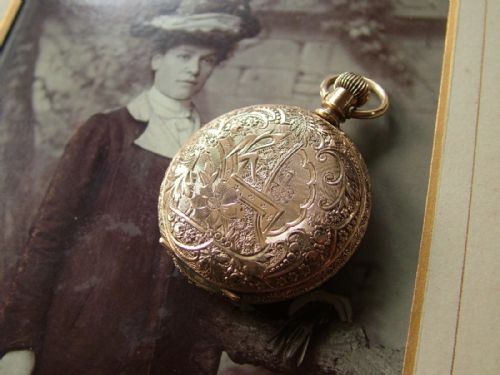 fig 1. A lady’s antique Elgin gold plated fob watch, 1894