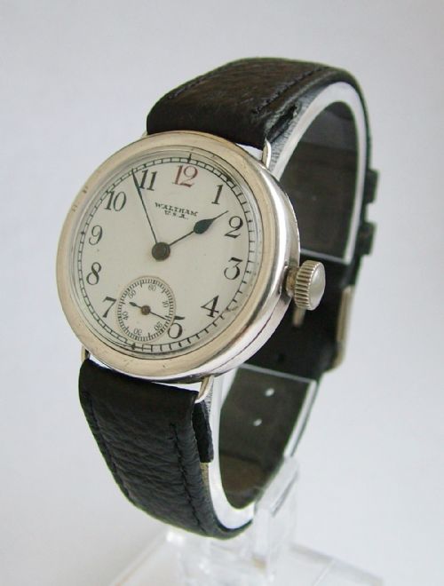 A Gents 1920s Silver Waltham Wrist Watch