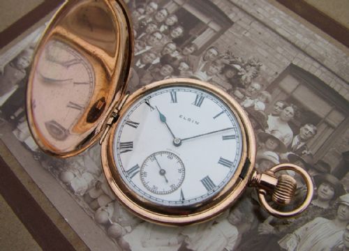 fig 1. A 1920s Elgin full hunter pocket watch