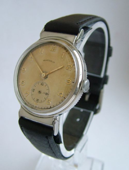 fig 1. Gents 1950s wrist watch retailed by Walker & Hall