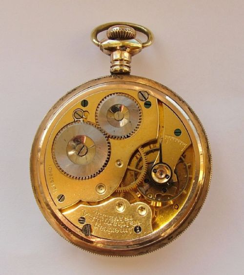 fig 2. An antique 1918 Waltham Traveler pocket watch