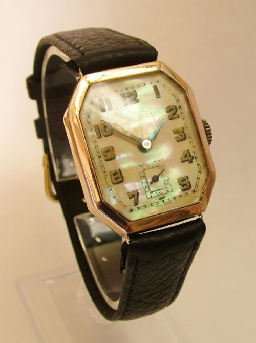 fig 1. Gents 1920s 9ct gold watch, mother of pearl dial