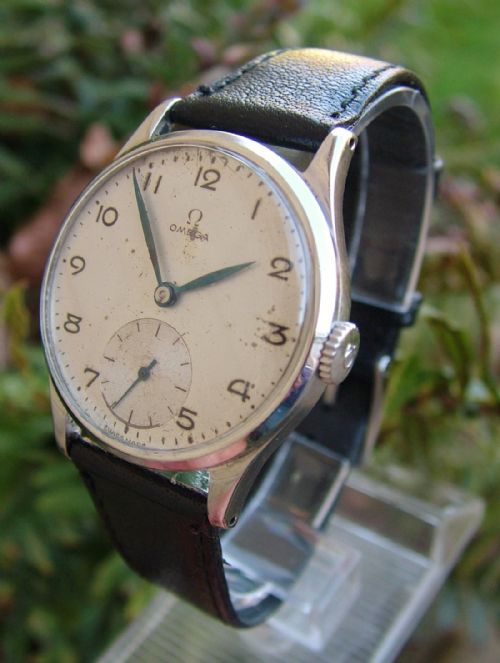 fig 1. A gents early 1940s Omega 30T2 wrist watch