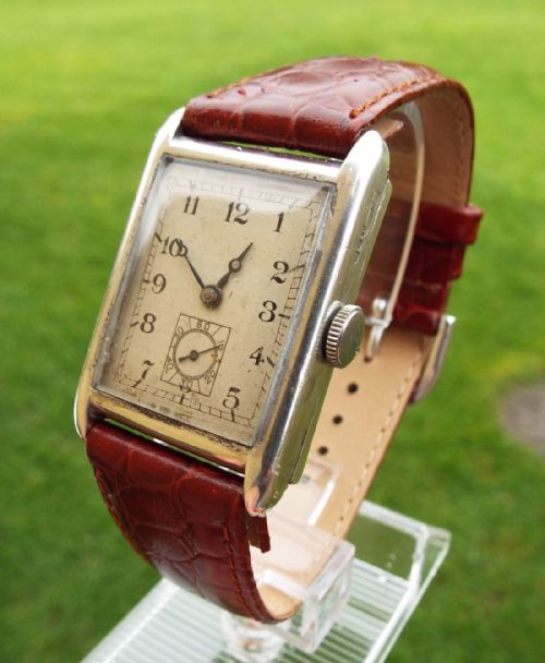 fig 1. A gents 1932 silver Art Deco wrist watch