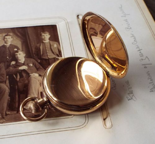 fig 1. Antique Waltham Traveler pocket watch, 1917