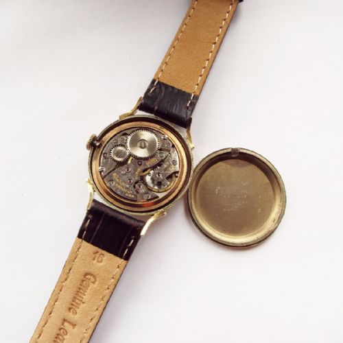 fig 2. Gents 1950s boxed Bulova gold filled wrist watch