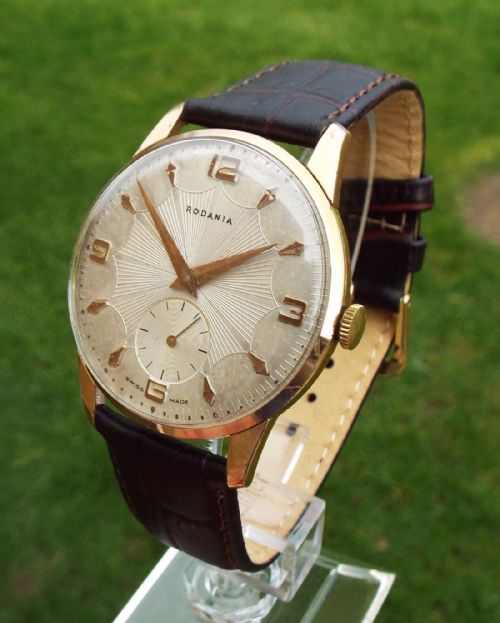 
A Gents 1950s Over-sized Rodania Wrist Watch