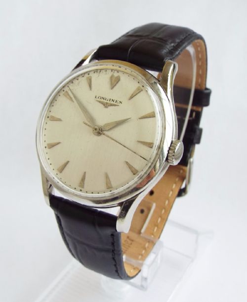 A Gents 1953 Longines Wrist Watch