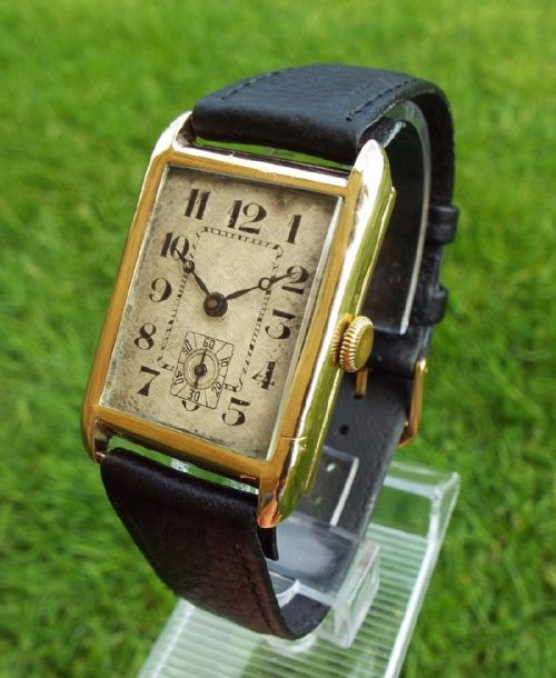 A Gents 9 Carat Gold Art Deco Wrist Watch, 1931